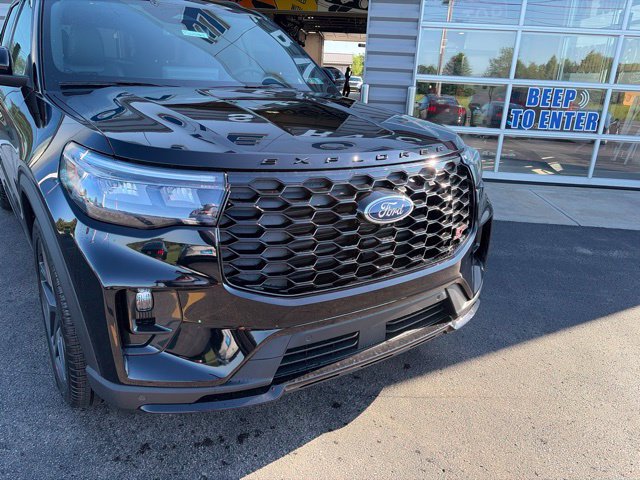 New 2026 Ford Explorer ST w/ Sun And Sound Package AWD/4WD image 5