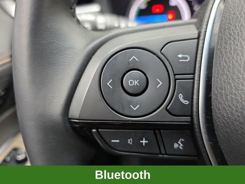 Used 2024 Toyota Venza XLE image 26