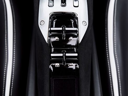 Used 2024 Ferrari 296 GTS RWD image 81