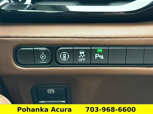 Used 2023 Acura MDX SH-AWD w/ Technology Package image 20