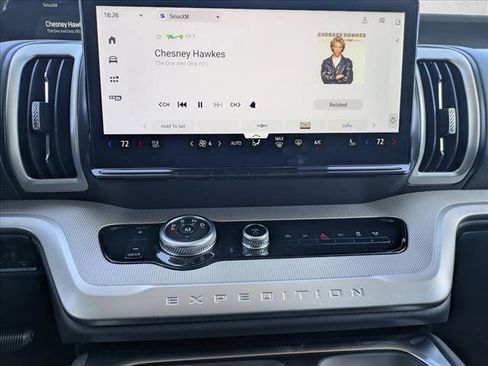 New 2026 Ford Expedition Active RWD image 12