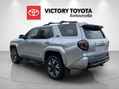 Used 2025 Toyota 4Runner TRD Sport Premium AWD/4WD image 3