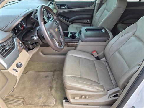 Used 2017 Chevrolet Tahoe LT RWD image 16