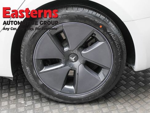 Used 2023 Tesla Model 3 Long Range image 8