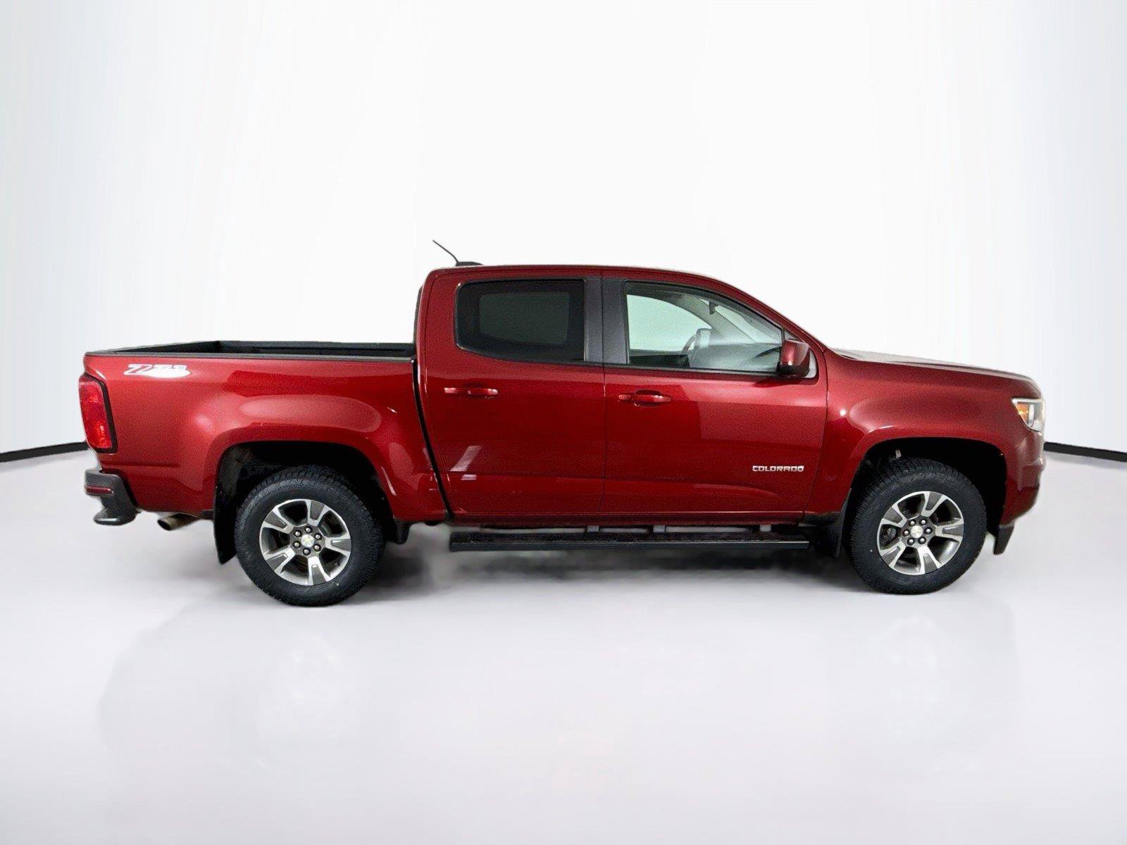Used 2019 Chevrolet Colorado Z71 AWD/4WD image 6