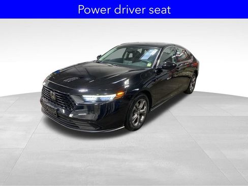 Certified 2023 Honda Accord EX image 5