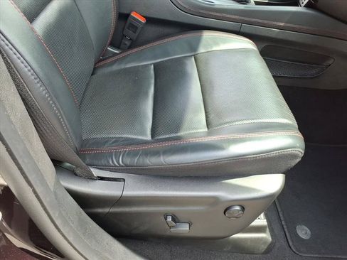 Used 2024 Dodge Durango GT AWD/4WD image 15