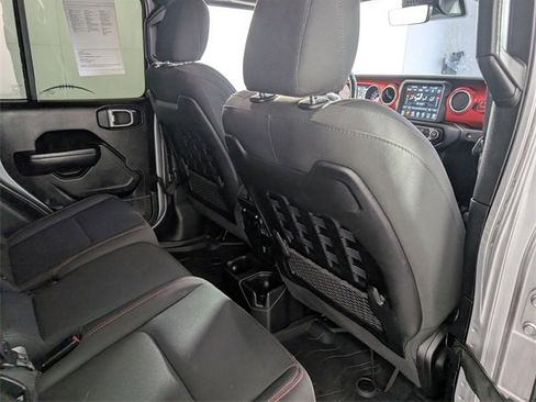Used 2021 Jeep Gladiator Rubicon image 21