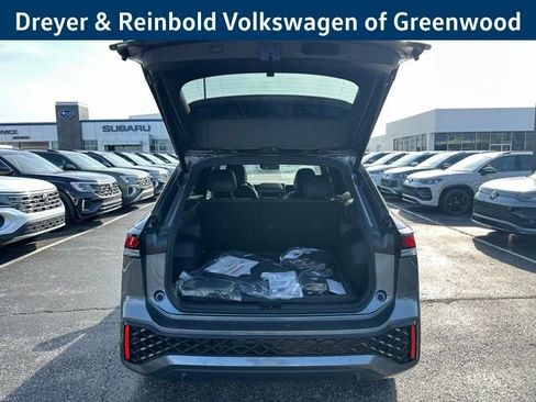 New 2026 Volkswagen Tiguan SE R-Line image 34