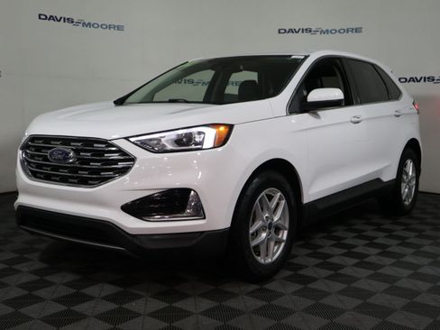 Used 2022 Ford Edge SEL AWD/4WD image 12