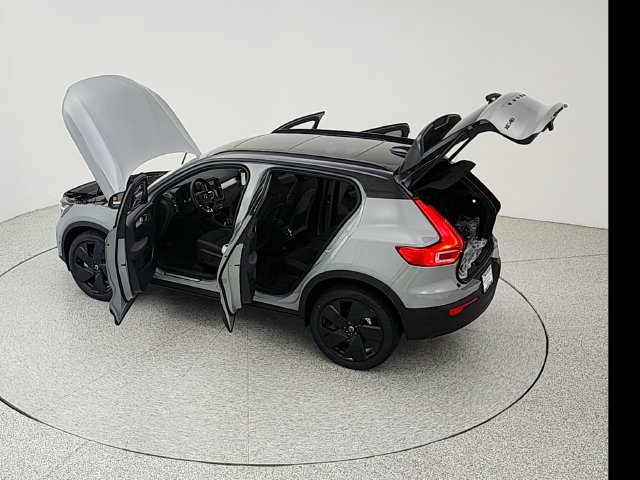 New 2026 Volvo XC40 B5 Ultra w/ Protection Package Premier AWD/4WD image 41