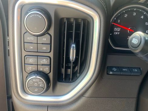 Used 2019 Chevrolet Silverado 1500 LTZ w/ LTZ Premium Package image 32