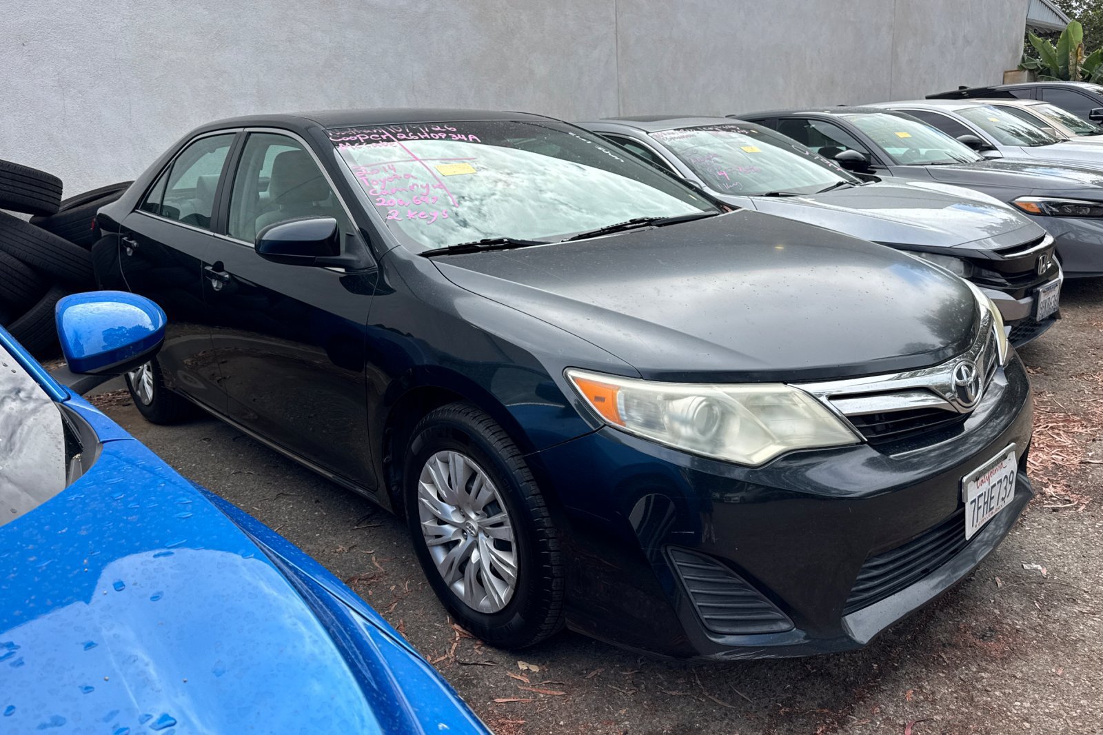 Used 2014 Toyota Camry LE FWD image 4