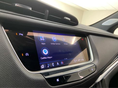 Used 2025 Cadillac XT5 Premium Luxury image 31