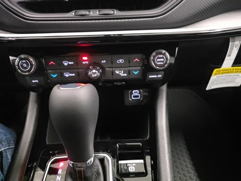 New 2026 Jeep Compass Trailhawk AWD/4WD image 18