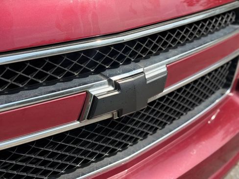 Used 2007 Chevrolet Avalanche LTZ w/ LTZ Preferred Equipment Group RWD image 24