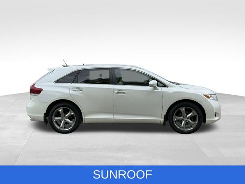 Used 2013 Toyota Venza XLE w/ XLE Premium Pkg AWD/4WD image 12