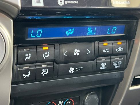 Used 2021 Toyota 4Runner Limited w/ Wilderness Package (TMS) AWD/4WD image 26