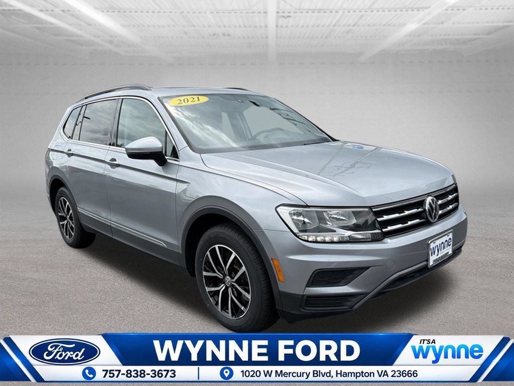 Used 2021 Volkswagen Tiguan SE w/ Panoramic Sunroof Package AWD/4WD 360° Tour