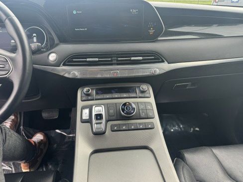 Used 2022 Hyundai Palisade Limited AWD/4WD image 18