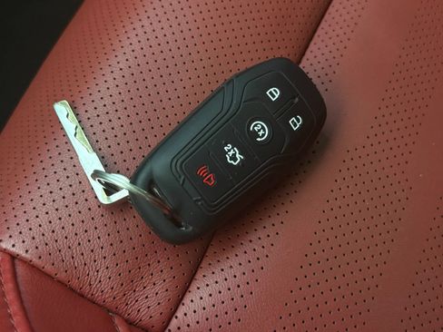 Used 2017 Ford Mustang GT Premium w/ Equipment Group 401A RWD image 53
