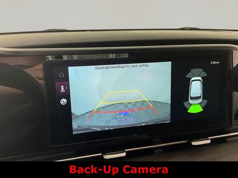 Used 2024 Kia Carnival EX FWD image 10