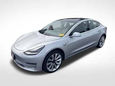 Used 2018 Tesla Model 3 Long Range RWD image 7