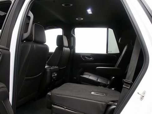 Certified 2023 GMC Yukon SLT image 13
