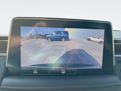 Used 2021 Chevrolet Tahoe LT AWD/4WD image 17