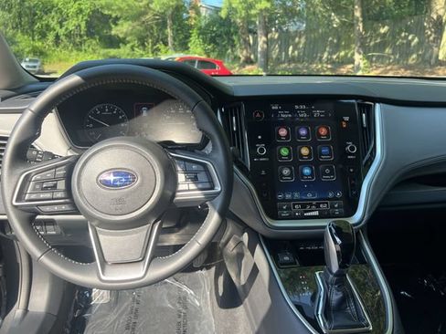 Certified 2025 Subaru Outback Premium AWD/4WD image 12
