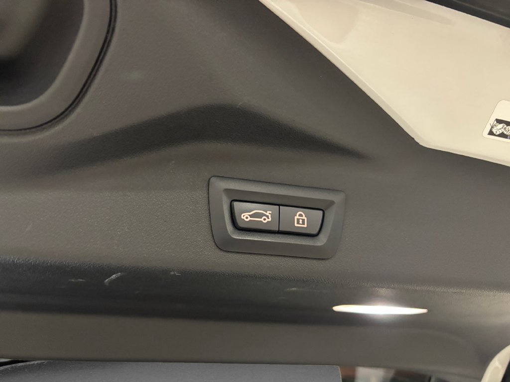 Used 2020 BMW X5 M50i w/ Executive Package AWD/4WD image 50