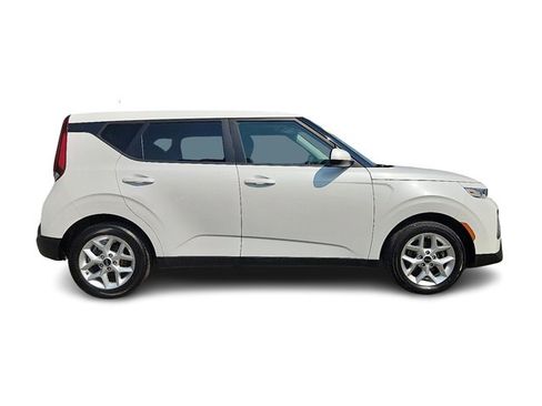 Used 2020 Kia Soul S image 7