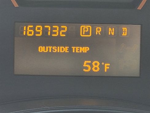 Used 2008 Nissan Titan SE image 10