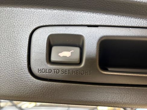 Used 2023 Honda CR-V EX-L image 20