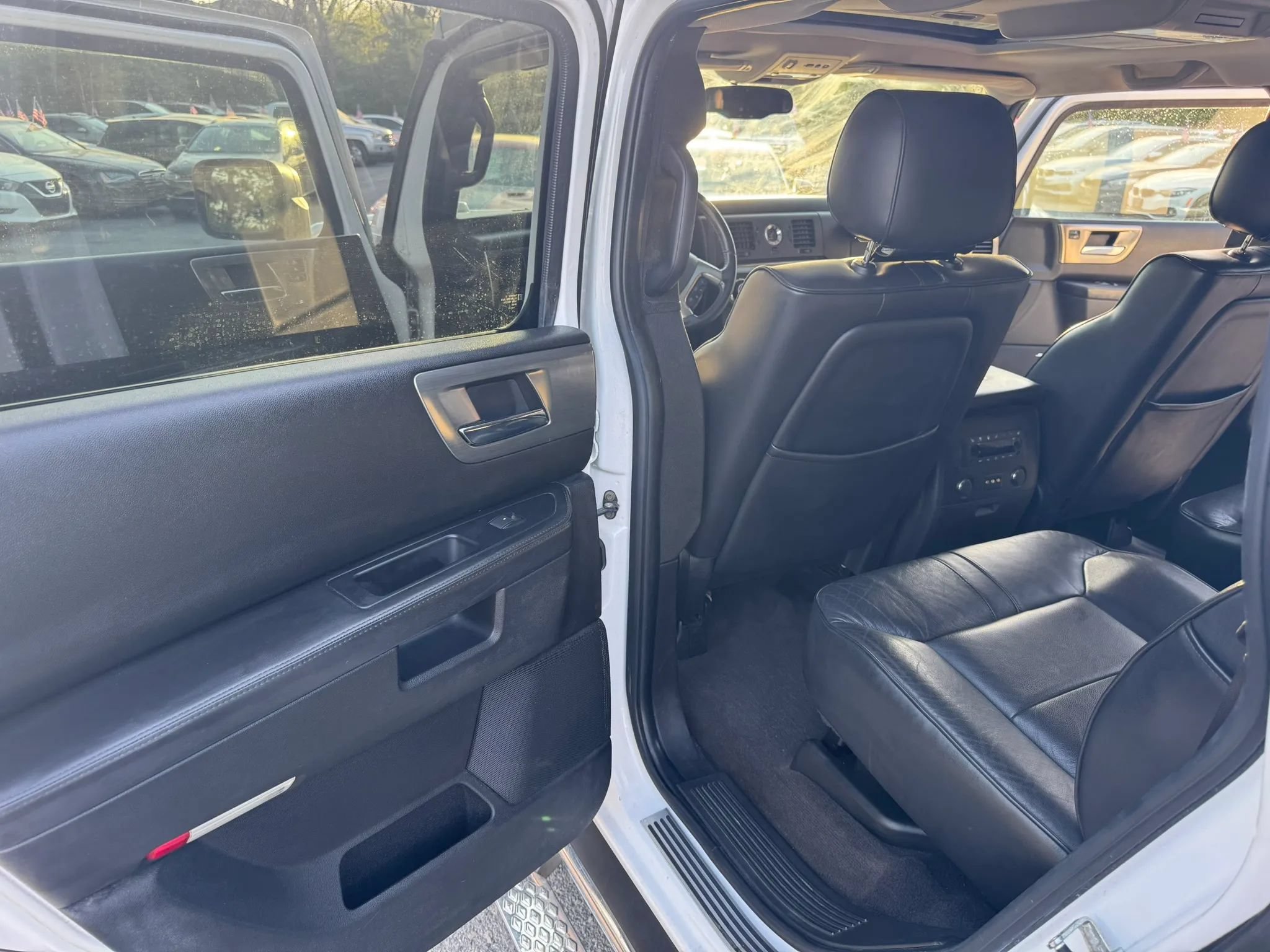Used 2009 HUMMER H2 Luxury AWD/4WD image 19