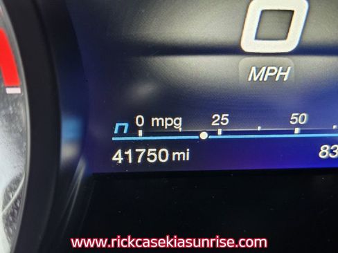 Used 2022 Alfa Romeo Giulia Veloce RWD image 27