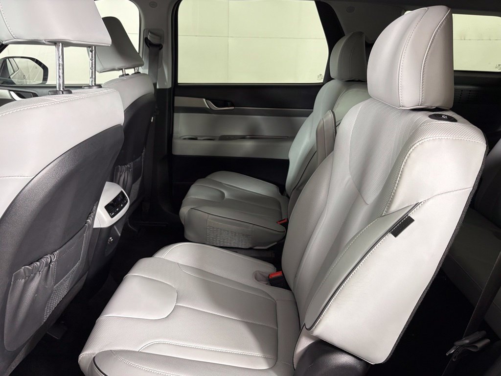 Used 2025 Hyundai Palisade SEL FWD image 37