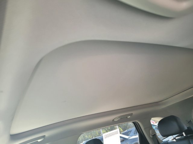 Used 2025 Kia Sorento EX w/ EX Panoramic Sunroof Package FWD image 20