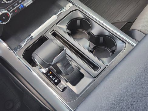 New 2025 Ford F150 Lariat w/ Equipment Group 502A High image 20