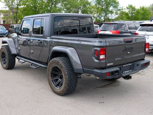 Used 2023 Jeep Gladiator Willys image 4