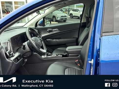 Used 2024 Kia Sportage SX FWD image 10