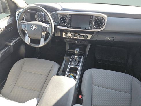 Used 2020 Toyota Tacoma SR5 image 27