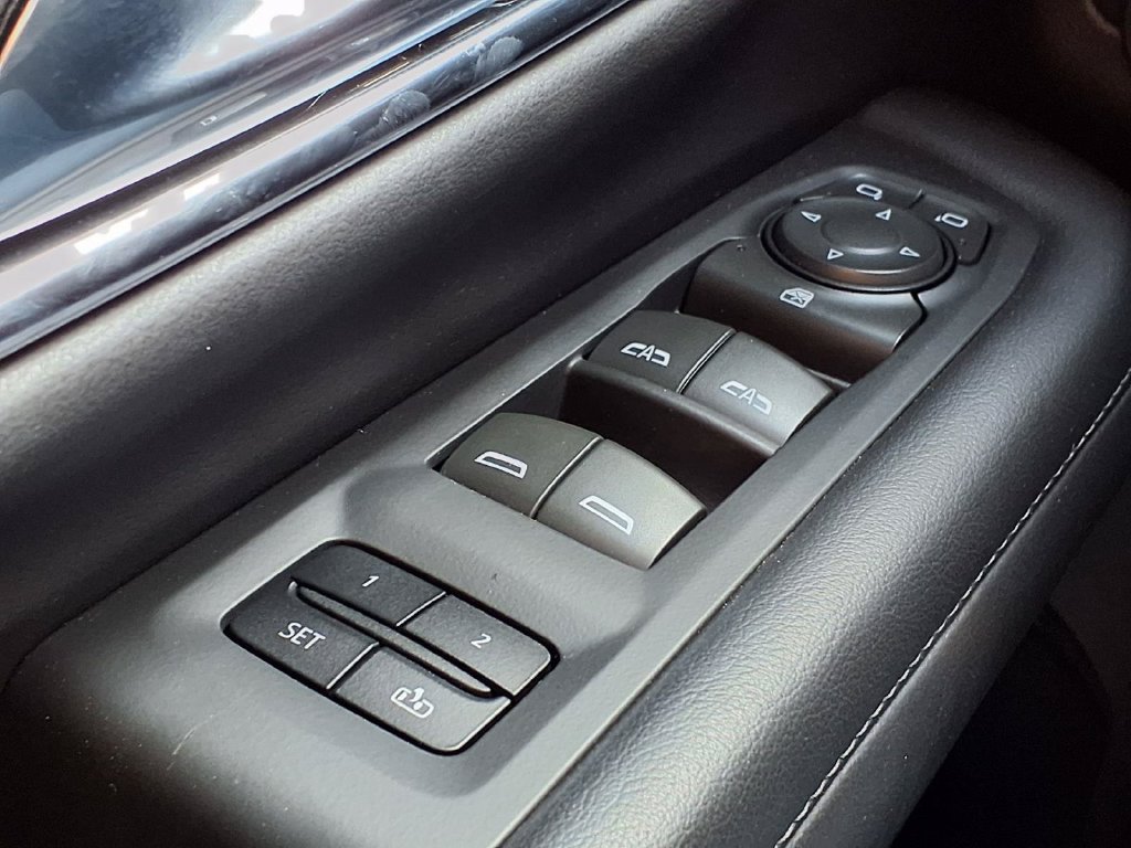Used 2023 Chevrolet Tahoe LT RWD image 20