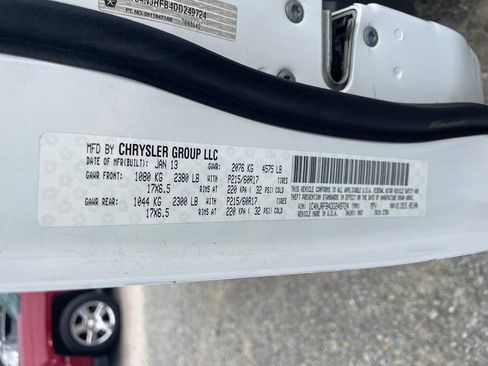 Used 2013 Jeep Patriot Latitude AWD/4WD image 30