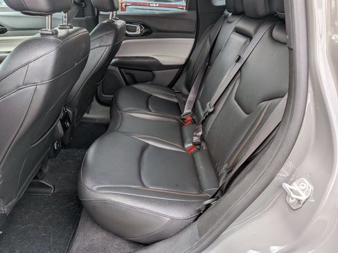 Used 2024 Jeep Compass Limited AWD/4WD image 29