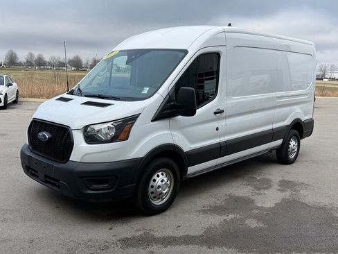 Used 2023 Ford Transit 250 Medium Roof AWD image 38