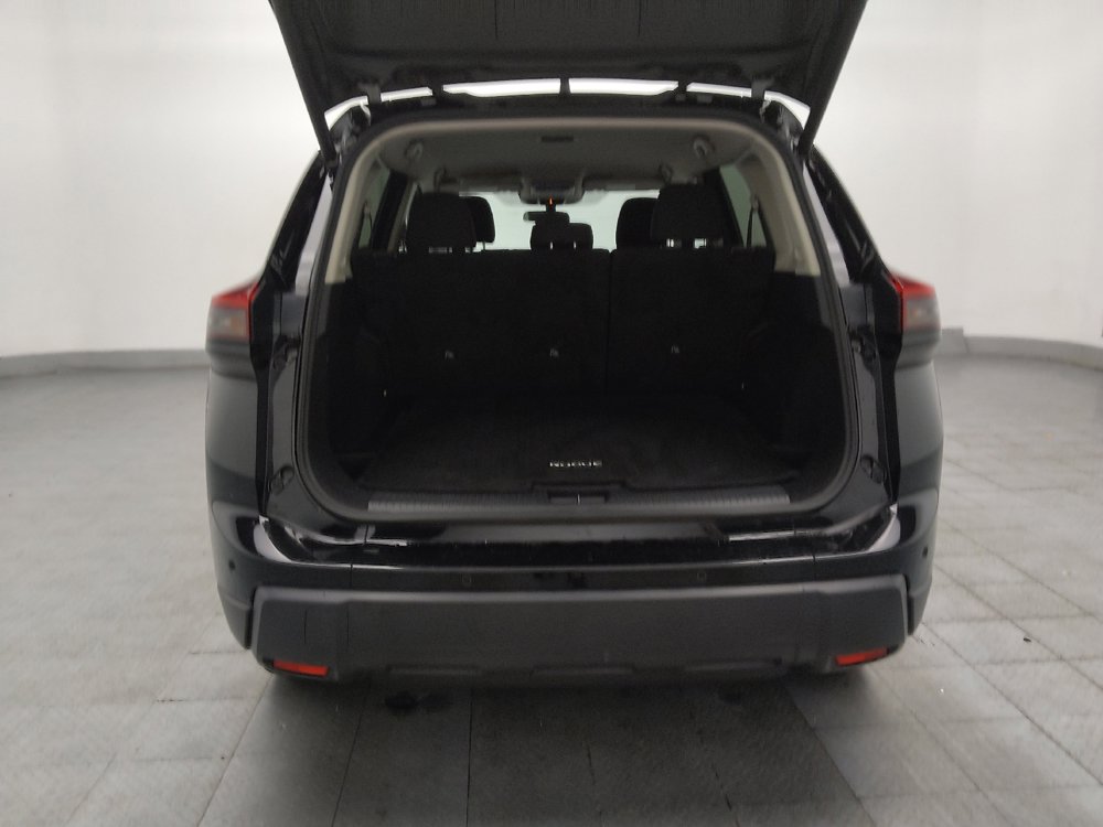 Used 2025 Nissan Rogue SV AWD/4WD image 29