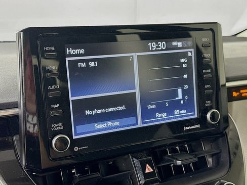 Used 2022 Toyota Corolla LE FWD image 23