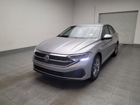 Used 2022 Volkswagen Jetta SE FWD image 15