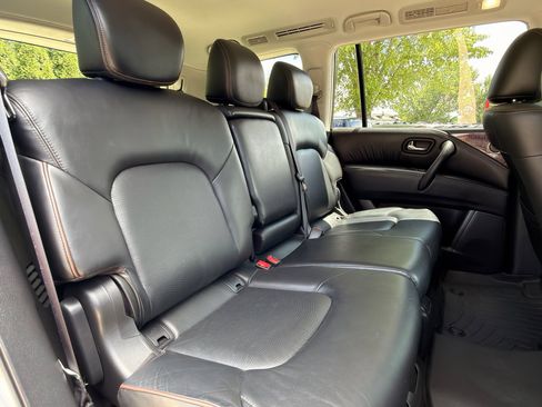 Used 2020 Nissan Armada SL w/ Premium Package RWD image 18